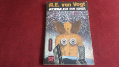 A E VAN VOGT - ARSENALELE DIN ISHER foto