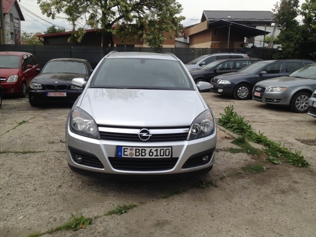 Vand OPEL ASTRA H / 2006 / Echipare COSMO / motor 185 Cp foto mare Vand OPEL ASTRA H / 2006 / Echipare COSMO / motor 185 Cp foto mare