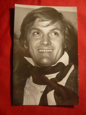 Fotografia actorului Florin Piersic -tanar , dim. =9 x 14 cm foto