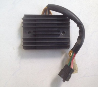 Releu incarcare SH579B-11 Ducati 748 916 996 998 foto