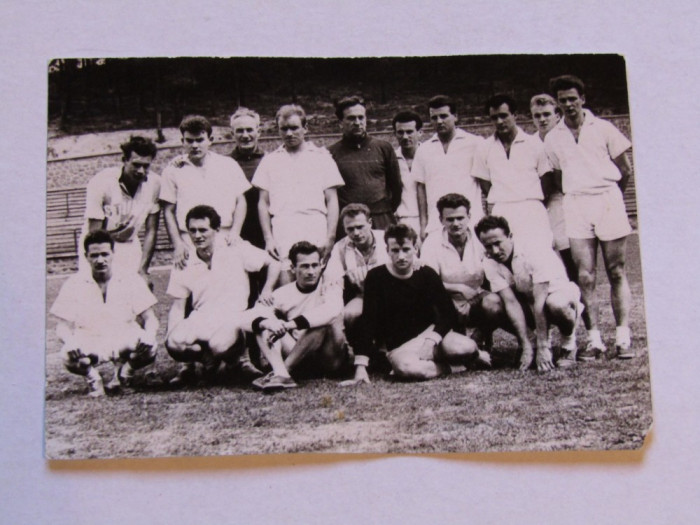 Foto (veche) originala-echipa de fotbal SALGOTARJAN (Ungaria- anul 1960)