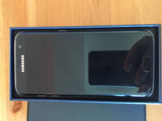 Vand Samsung Galaxy S7 edge foto