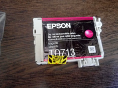 cartus imprimanta epson magenta t0713 NOU ORIGINAL foto