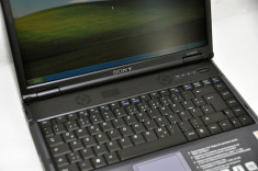 Laptop Sony VAIO 15&amp;quot; 2.0GHz P4-M 1GB RAM 40 GB Dvd Rom Wi-Fi foto