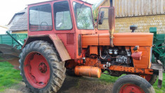 Tractor U650 cu plug foto