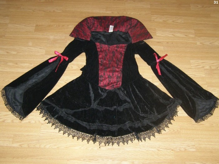 costum carnaval serbare vrajitoare contesa pentru adulti marime S foto mare costum carnaval serbare vrajitoare contesa pentru adulti marime S foto mare