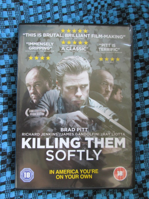 KILLING THEM SOFTLY (1 DVD ORIGINAL, FILM cu BRAD PITT - CA NOU!!!)