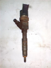 Injector Renault Espace 19DCI An 2001-2007 cod 7700111014 foto