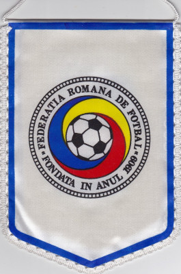 Fanion Federatia de Fotbal din ROMANIA (FRF) foto