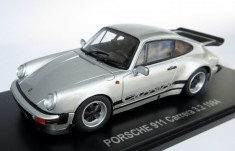 KYOSHO Porsche 911 Carrera 3.2 1984 1:43 foto