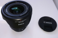 Canon EF-S 10-18mm f/4.5-5.6 IS STM + parasolar foto