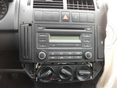 Consola centrala bord VW Polo 1,4TDI an 2007 foto
