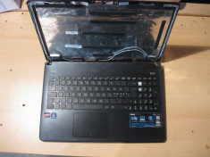 carcasa cu balamale laptop ASUS X501U , fara rama display,stare buna foto