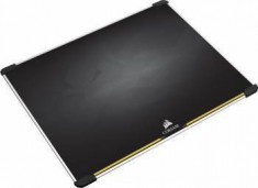 Corsair Gaming Mouse Mat MM600 Double-Sided, Aluminum Core (352mm x 272mm x 5mm) foto