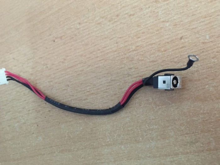 Mufa alimentare Packard Bell LE69KB A128