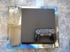 Sony Playstation 4 SLIM - 1 TB - CUH-2016B foto