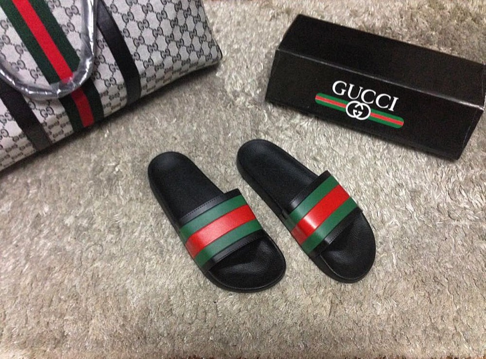 Papuci/slapi/flip flops Gucci de strada/plaja/piscina MODEL UNIC IN RO 2017  !!! | arhiva Okazii.ro