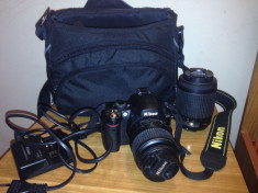 Nikon D40 Body + obiectiv 18-55, Geanta Nikon, telecomanda, card 4 GB foto
