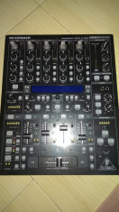 Mixer DJ Behringer DDM4000 foto