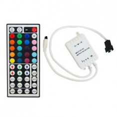 CONTROLLER IR BANDA LED 44 BUTOANE foto