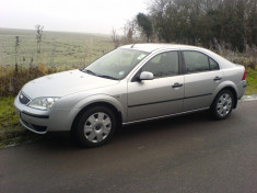 Dezmembrez ford mondeo mk3 an 2003 foto