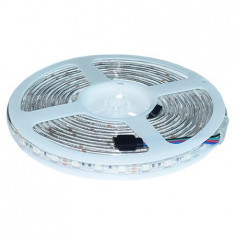 BANDA LED RGB SMD5050 60LED/M IP65 5M foto