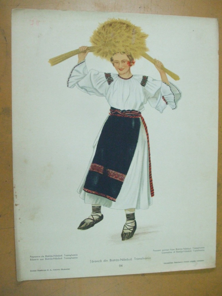 Bistrita - Nasaud Transilvania costum popular taranca spice grau ie fusta  opinci | Okazii.ro