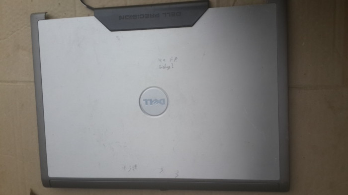 capac display Dell Precision M4300