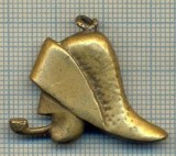 ZET 413 MEDALIE - MEDALION INTERESANT PERSONAJ DE EPOCA, CU PIPA