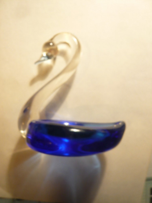 Scrumiera - Lebada - sticla bicolor , h= 11,5 cm