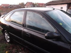 Geamuri laterale Renault Laguna 1 in stare foarte buna. (pret pe bucata) foto