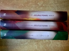 Suzanne Collins - Jocurile foamei {3 volume, cartonata} foto