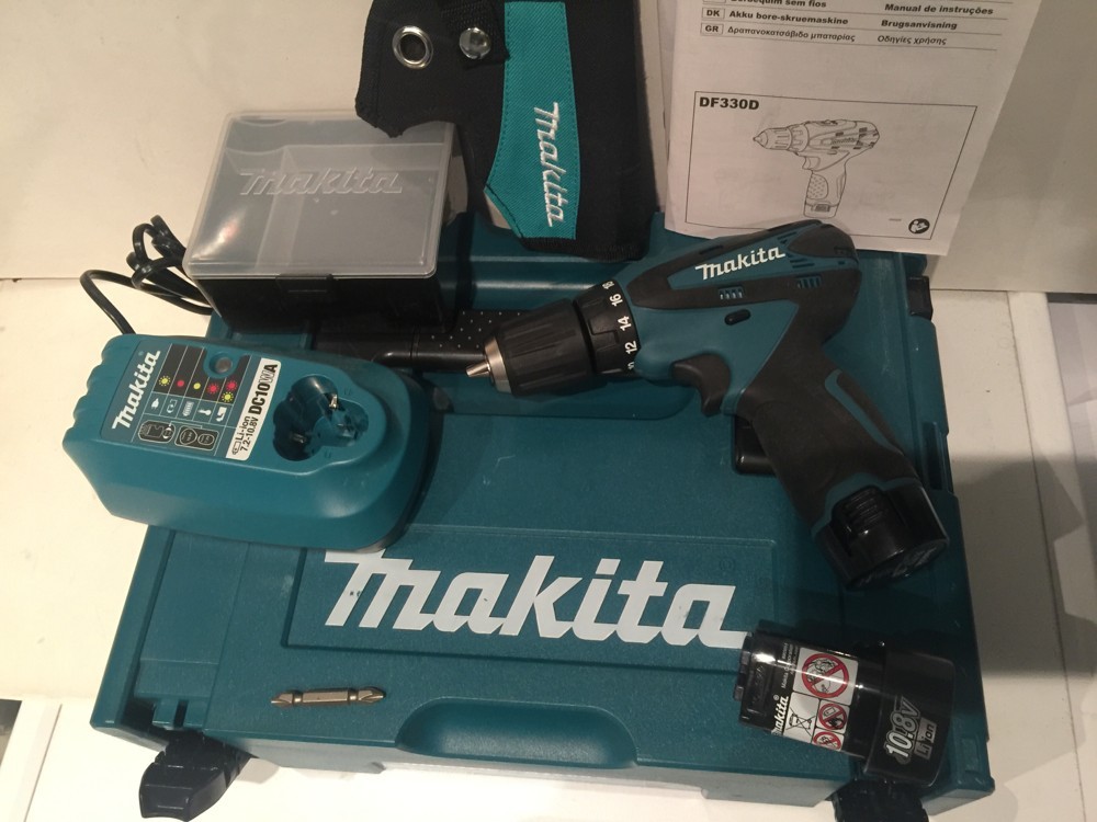 Autofiletanta Makita DF 330D ,, Noua " | Okazii.ro