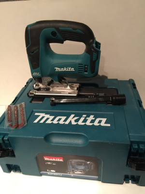 Ferastrau Vertical Makita DJ182 foto