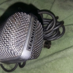 Microfon metalic Sennheiser,Microfon vintage de colectie cu cablu inclus,T.GRATU