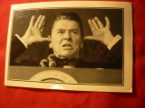 Ilustrata - Personalitati - Ronald Reagan in postura hilara