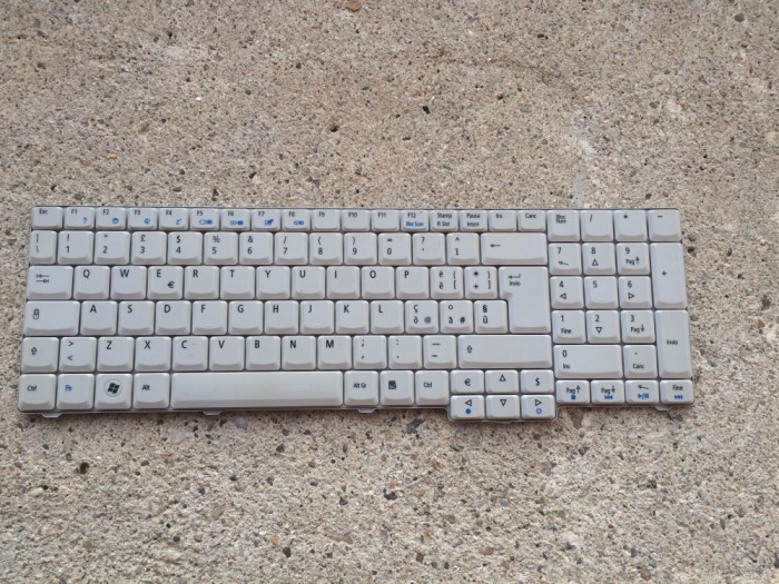 tastatura laptop ACER ASPIRE 7520