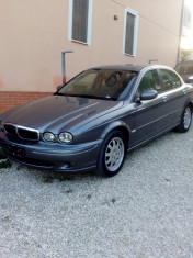 Jaguar X-Type foto