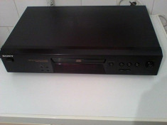 CD Player Sony CDP XE270 - Impecabil, ca nou foto