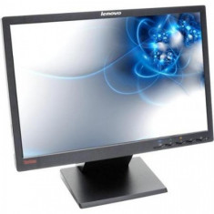 Monitor LENOVO 2440P LUX foto