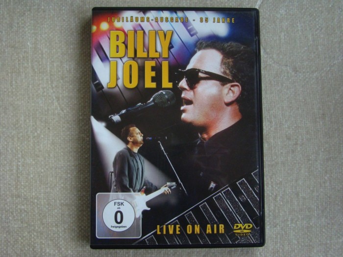 Lot 2 D V D-uri Originale - BILLY JOEL / TIMELESS COUNTRY MUSIC