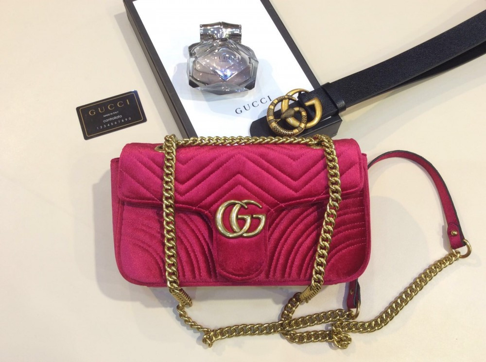 Geanta Gucci Marmont Small Size Velvet Textured * varietate de genti luxury  * | arhiva Okazii.ro