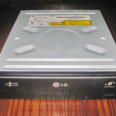 LG-Super DVD Rewriter model GSA H 58 N.