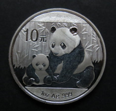 China 10 Yuan 2012 Panda - Argint 999, 1 Uncie foto