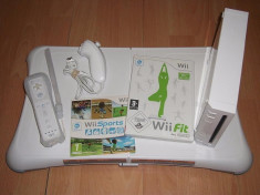 Wii modat+ 30jocuri+ fitness +64Gb wii fit,Mario, Just dance 2018 foto