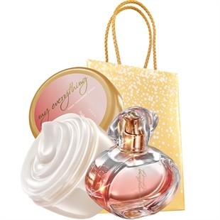 Apa de parfum Tomorrow my everything 50ml + crema de corp 150ml AVON Apa de parfum Tomorrow my everything 50ml + crema de corp 150ml AVON