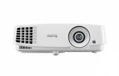 Proiector BENQ MX528, DLP 3D, XGA 1024 x 768, 3300 lumeni, High ContrastRatio 13.000:1, foto