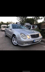 Mercedes E class 320 foto