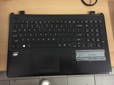 Palmrest cu tastatura Acer Aspire E1-522 A118 foto