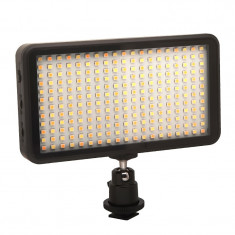 W228 Lampa foto-video cu 228 LED-uri si temperatura de culoare reglabila foto